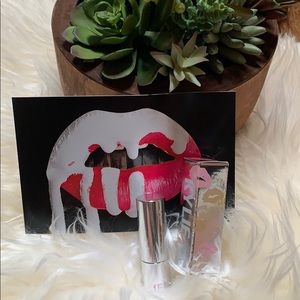 Kylie Cosmetics NWOT Makeup pomegranate Lipstick